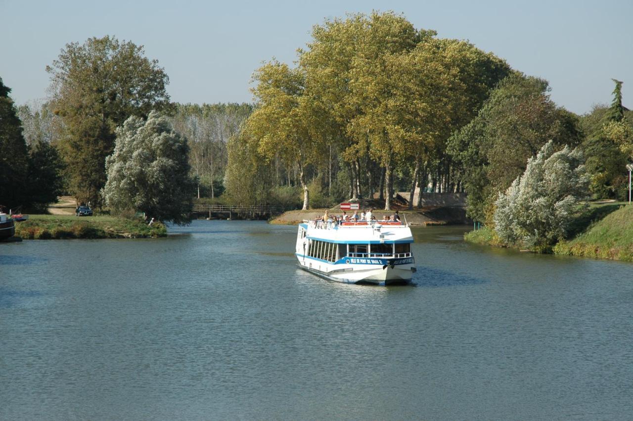 Onlycamp Le Champ D'ete Campsite Reyssouze