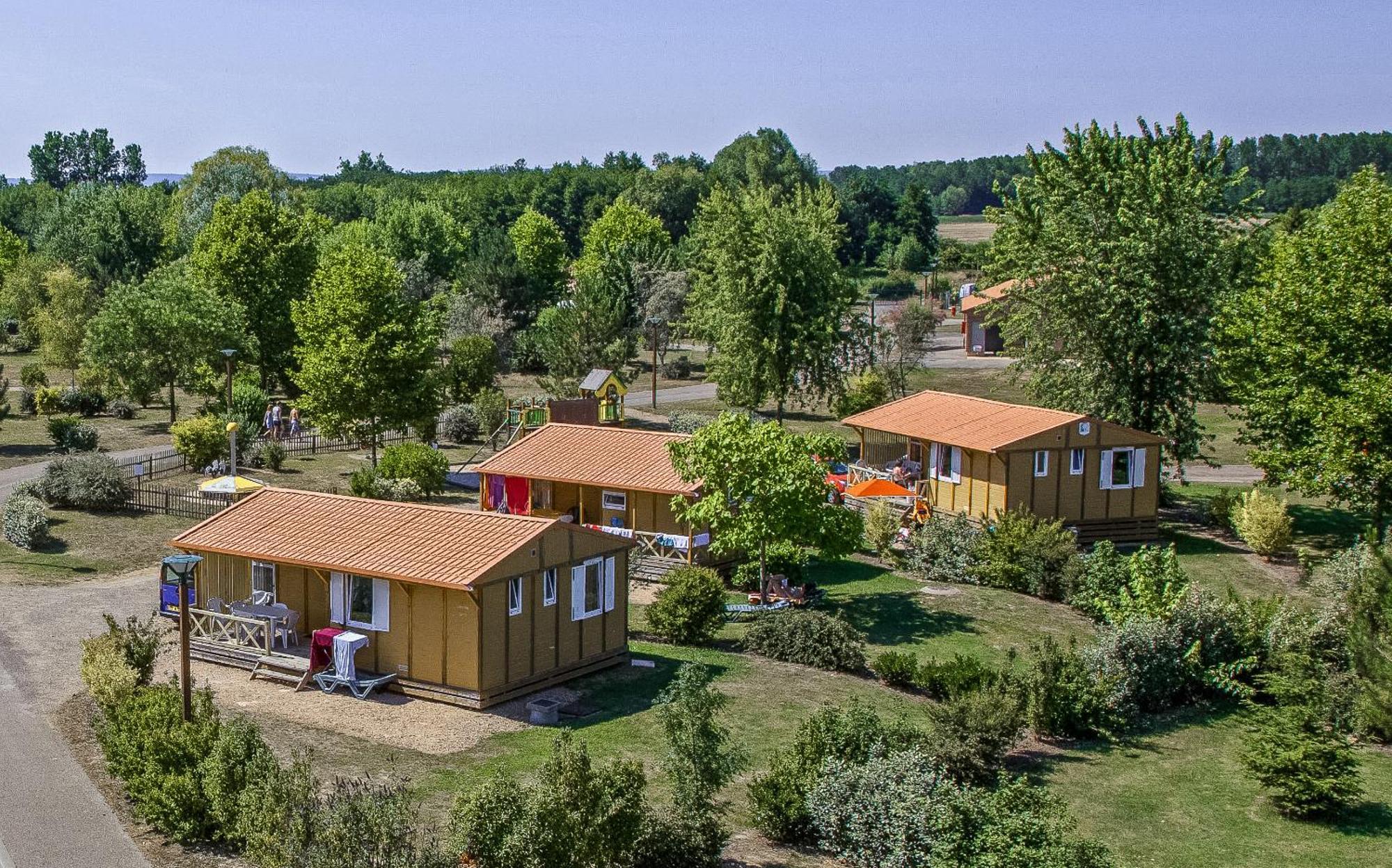 Onlycamp Le Champ D'ete Campsite Reyssouze